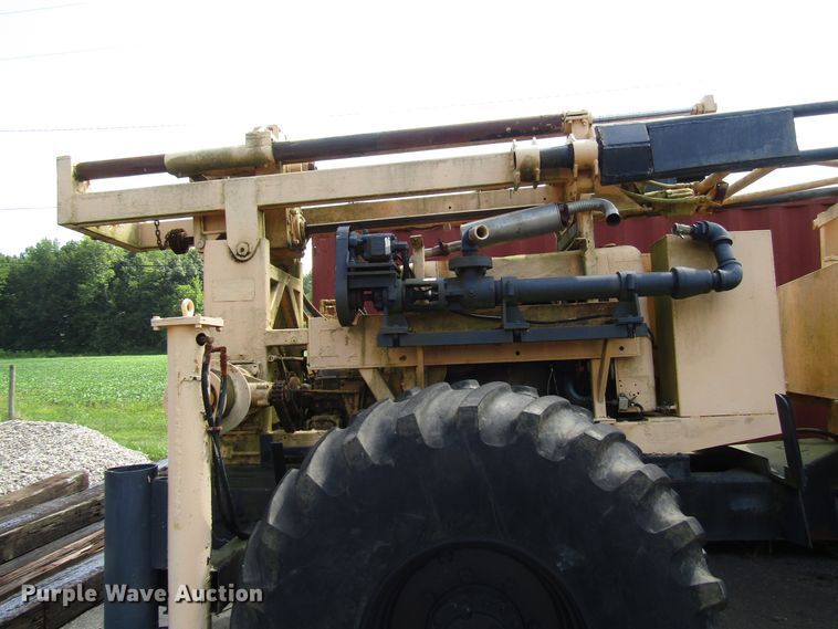 image for item DG1389 Gemco 300 drilling rig