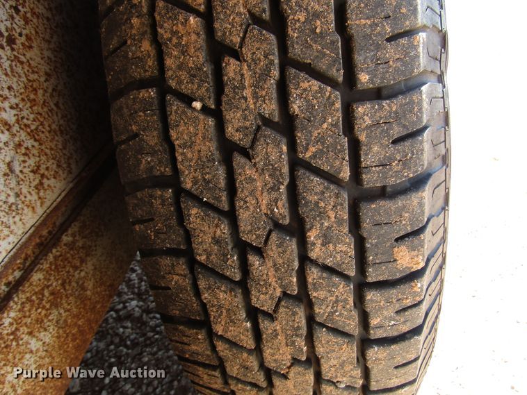 image for item DG1397 2002 Easley enclosed cargo trailer