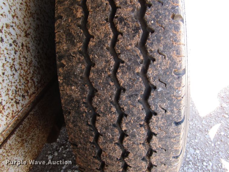 image for item DG1397 2002 Easley enclosed cargo trailer