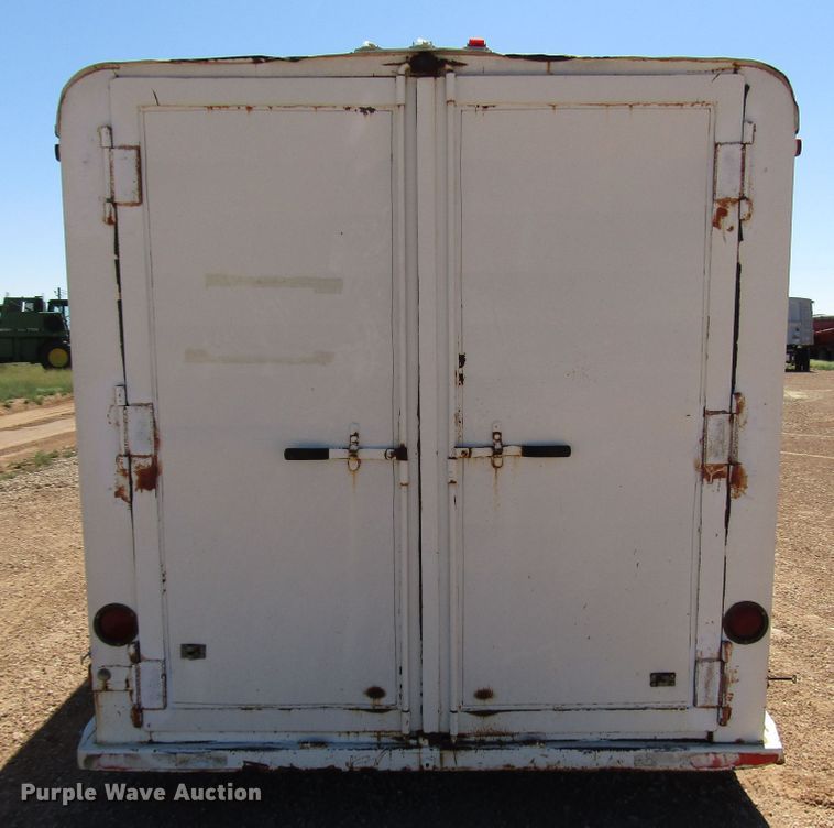 image for item DG1398 1994 Dewitt enclosed cargo trailer