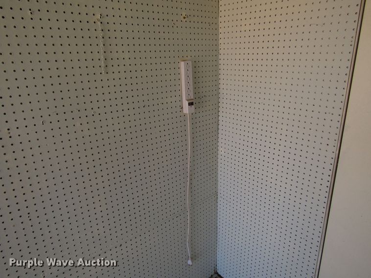 image for item DG1398 1994 Dewitt enclosed cargo trailer