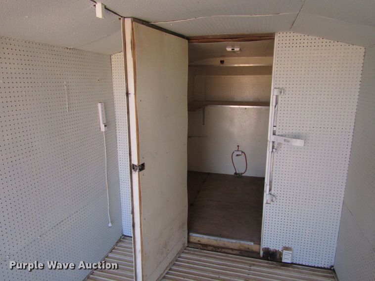 image for item DG1398 1994 Dewitt enclosed cargo trailer