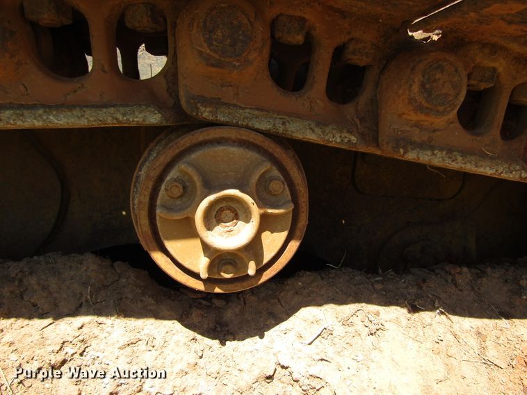 image for item DG1399 1984 John Deere 755A track loader