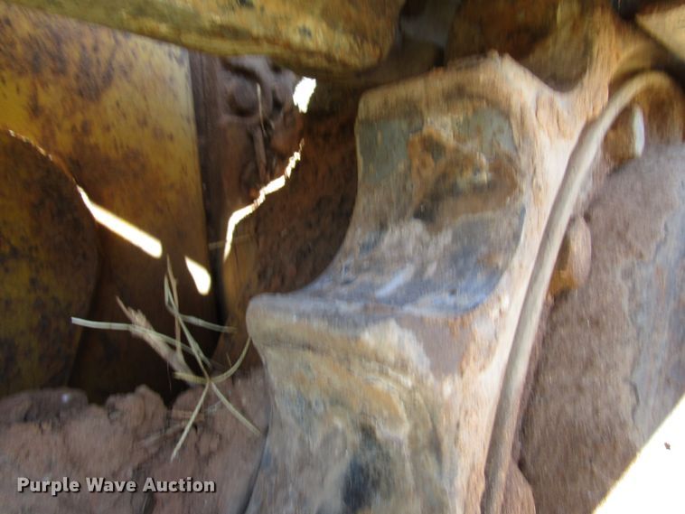 image for item DG1399 1984 John Deere 755A track loader