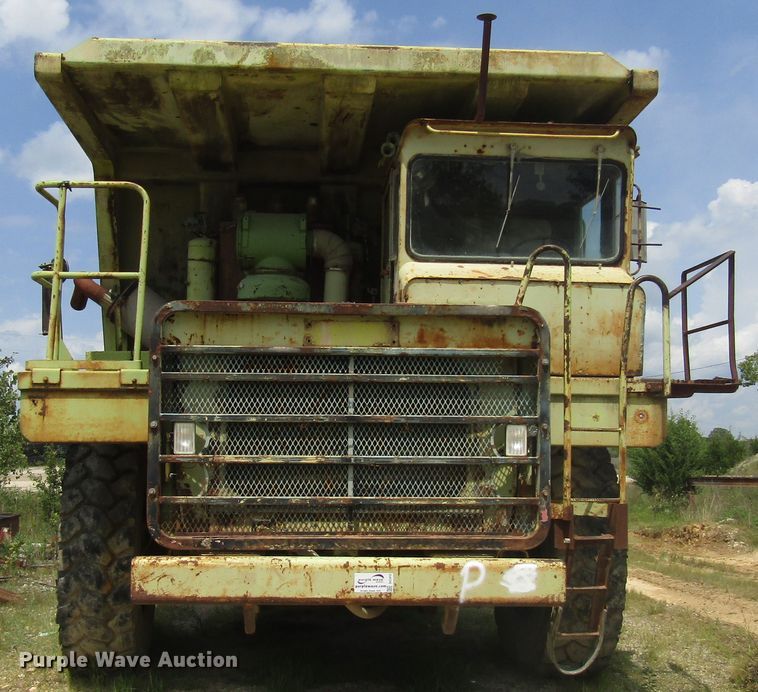 image for item DG1412 1985 Euclid 302TD haul truck