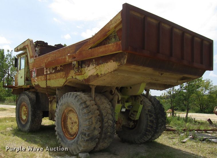 image for item DG1412 1985 Euclid 302TD haul truck