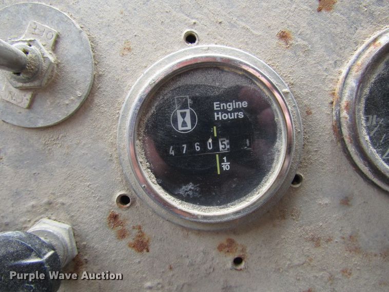 image for item DG1412 1985 Euclid 302TD haul truck