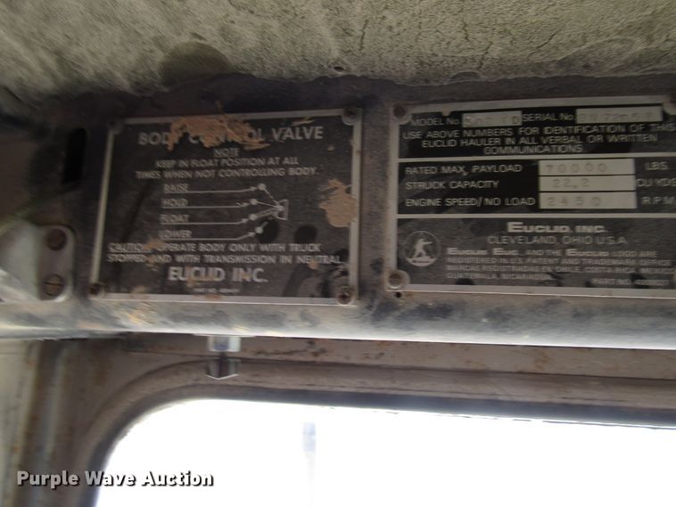 image for item DG1412 1985 Euclid 302TD haul truck