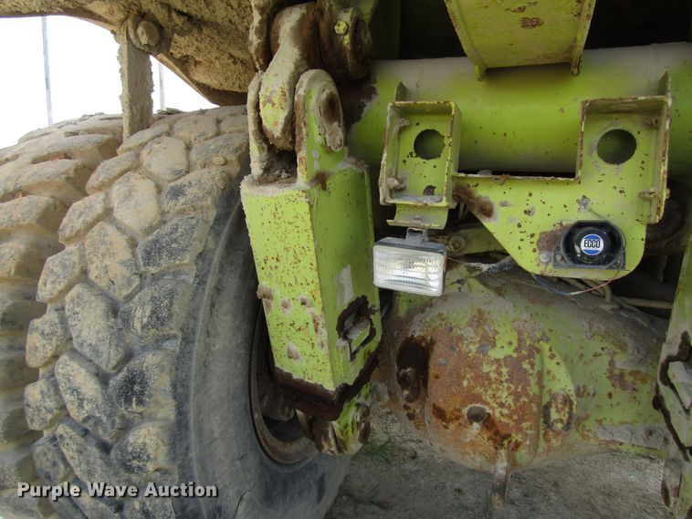 image for item DG1412 1985 Euclid 302TD haul truck