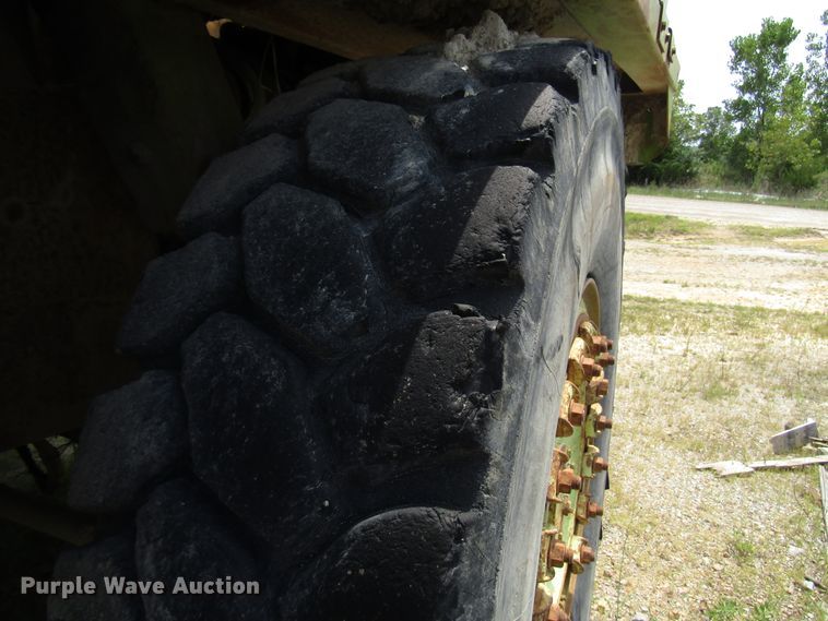 image for item DG1412 1985 Euclid 302TD haul truck