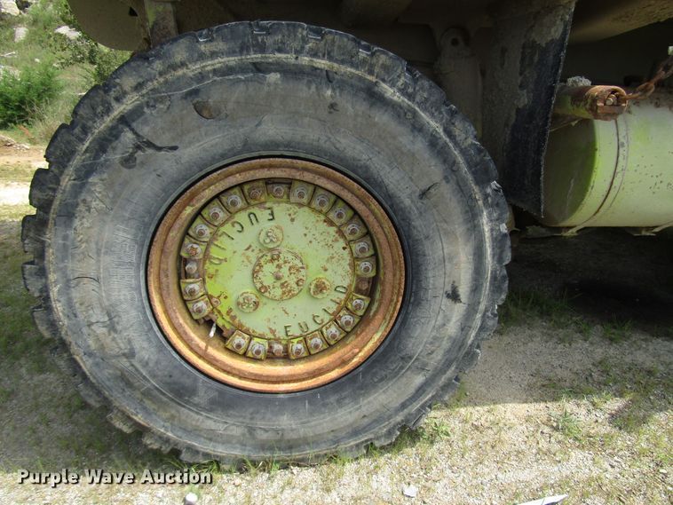 image for item DG1412 1985 Euclid 302TD haul truck