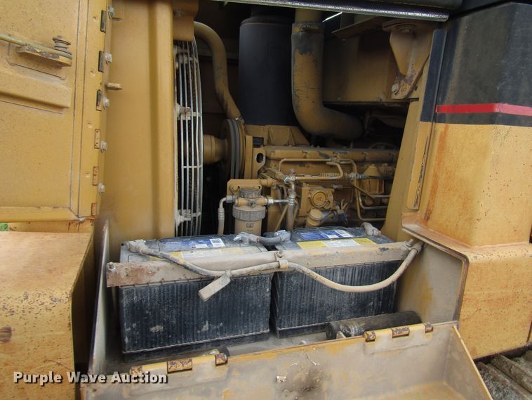 image for item DG1413 1999 Caterpillar 953C track loader