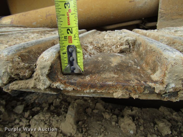 image for item DG1413 1999 Caterpillar 953C track loader