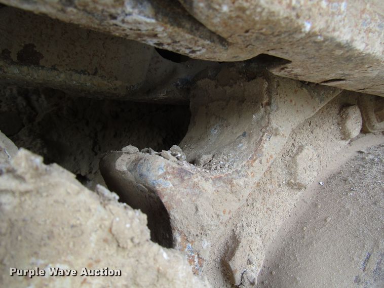 image for item DG1413 1999 Caterpillar 953C track loader