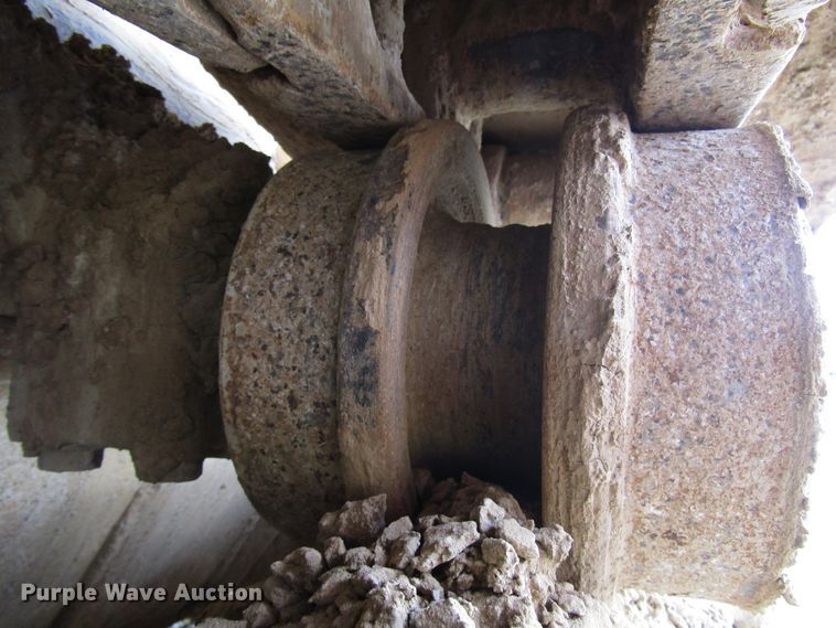 image for item DG1413 1999 Caterpillar 953C track loader