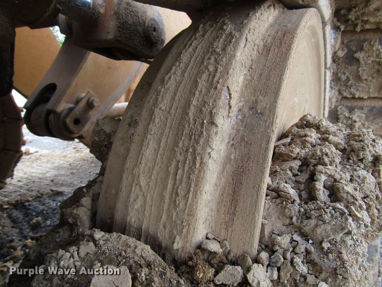 image for item DG1413 1999 Caterpillar 953C track loader