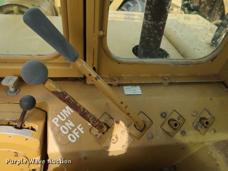 image for item DG4016 1989 Fiat-Allis S161A2T water wagon