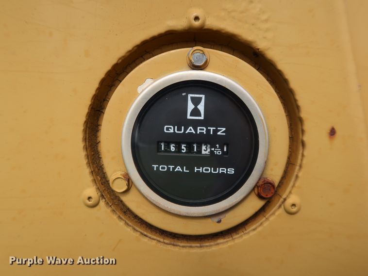 image for item DG4016 1989 Fiat-Allis S161A2T water wagon