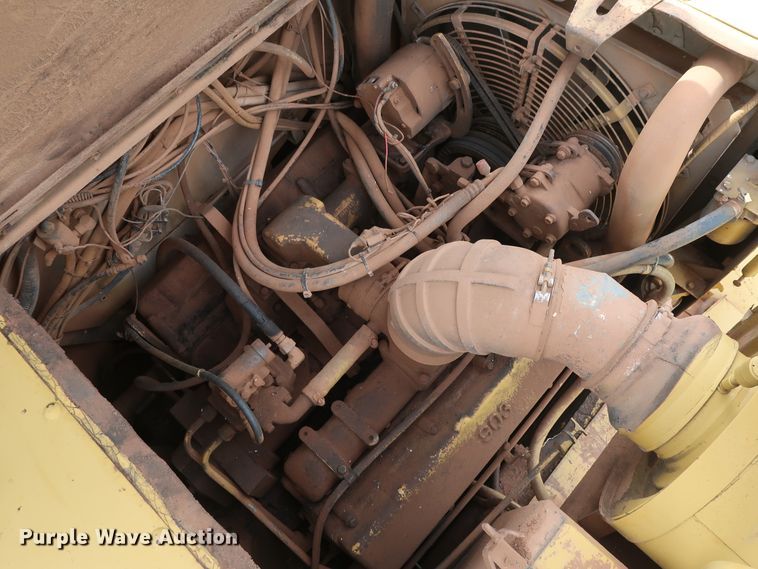 image for item DG4016 1989 Fiat-Allis S161A2T water wagon