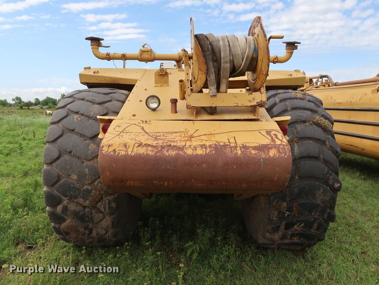 image for item DG4016 1989 Fiat-Allis S161A2T water wagon