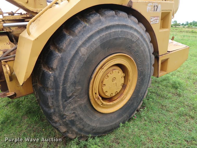 image for item DG4016 1989 Fiat-Allis S161A2T water wagon