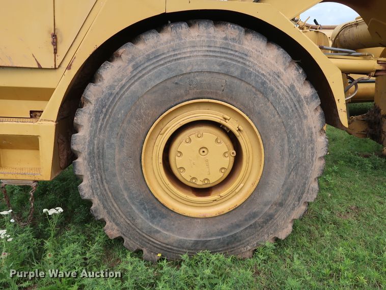 image for item DG4016 1989 Fiat-Allis S161A2T water wagon