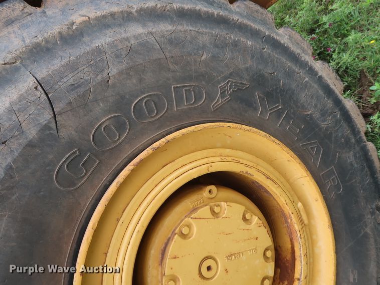 image for item DG4016 1989 Fiat-Allis S161A2T water wagon