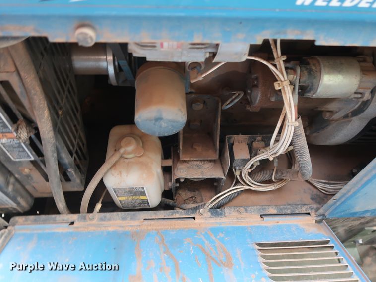 image for item DG4018 2009 Utility M0103A3 utility trailer with welder