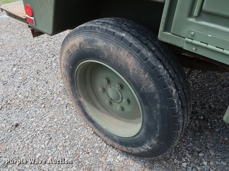 image for item DG4018 2009 Utility M0103A3 utility trailer with welder