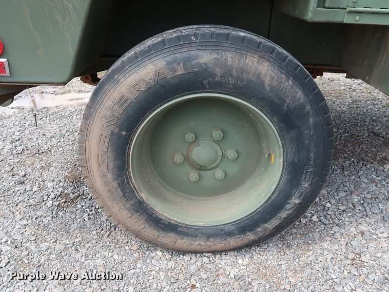 image for item DG4018 2009 Utility M0103A3 utility trailer with welder