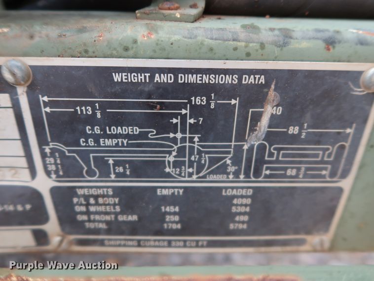 image for item DG4018 2009 Utility M0103A3 utility trailer with welder