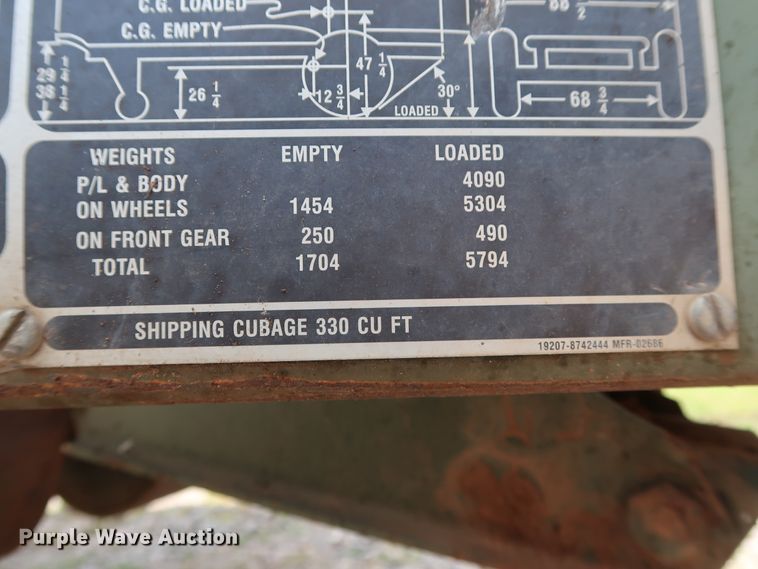 image for item DG4018 2009 Utility M0103A3 utility trailer with welder
