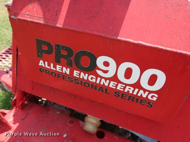 image for item DG4021 2004 Allen Engineering Pro 900 power trowel