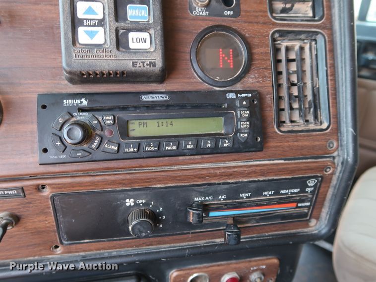 image for item DG4100 2007 Freightliner FLD dump truck