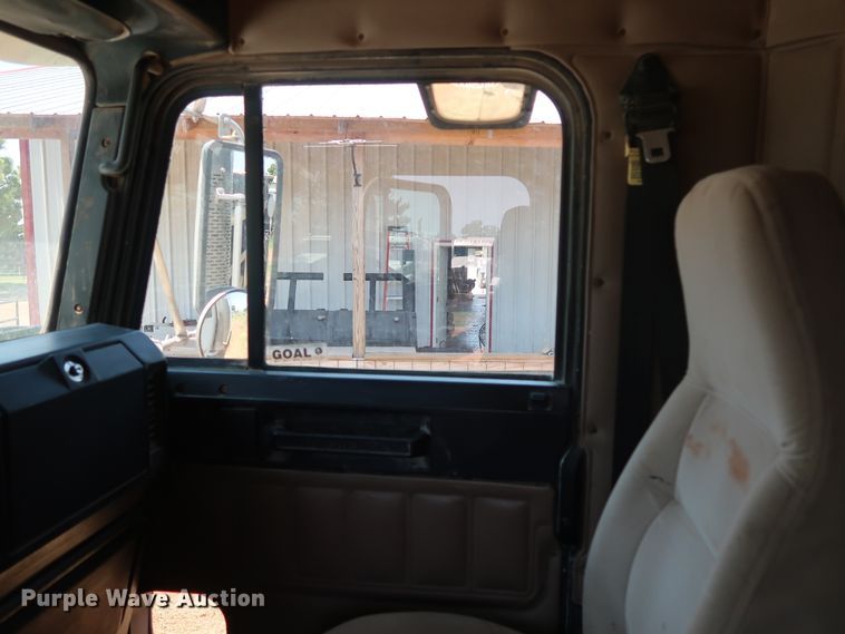 image for item DG4100 2007 Freightliner FLD dump truck