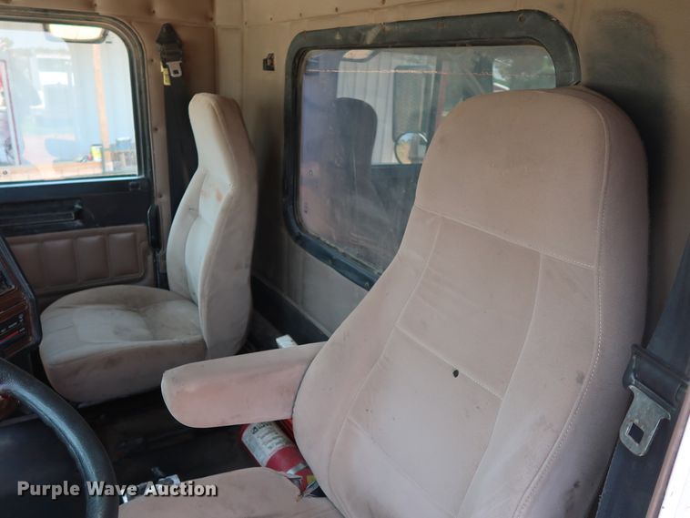 image for item DG4100 2007 Freightliner FLD dump truck