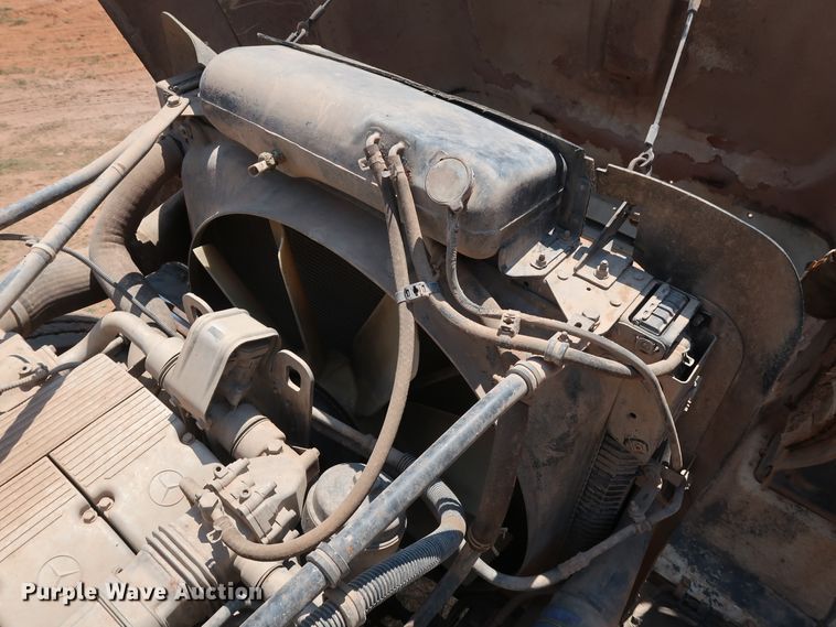 image for item DG4100 2007 Freightliner FLD dump truck