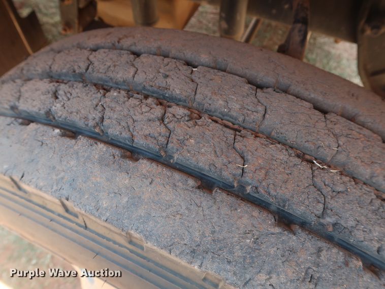 image for item DG4100 2007 Freightliner FLD dump truck