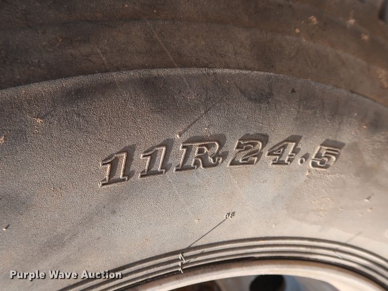 image for item DG4100 2007 Freightliner FLD dump truck