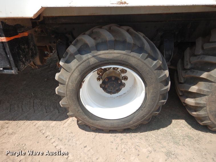 image for item DG4103 2001 Freightliner FLD vacuum truck