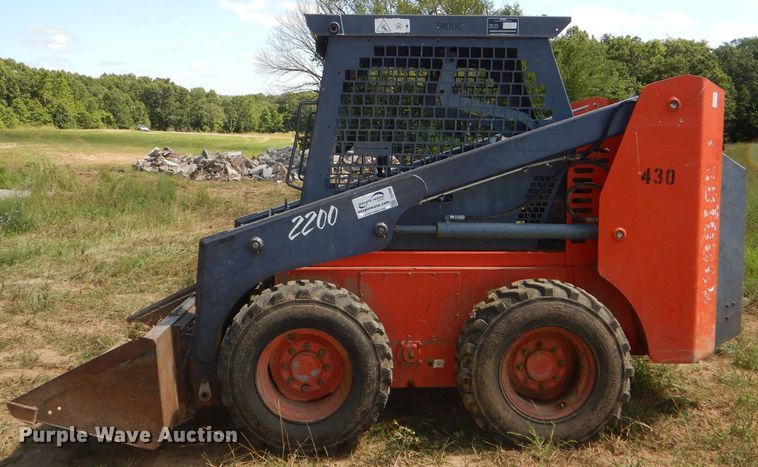image for item DG4806 2002 Thomas ProTough 2200 skid steer