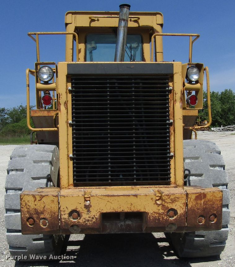image for item DG8030 1987 Caterpillar 966D wheel loader