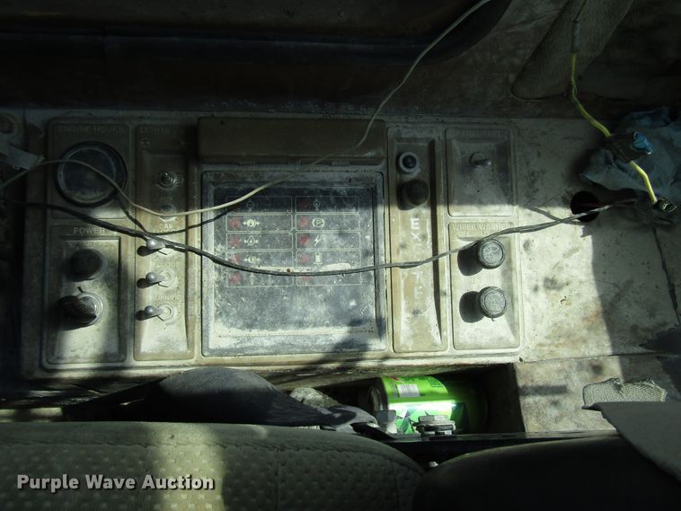 image for item DG8030 1987 Caterpillar 966D wheel loader