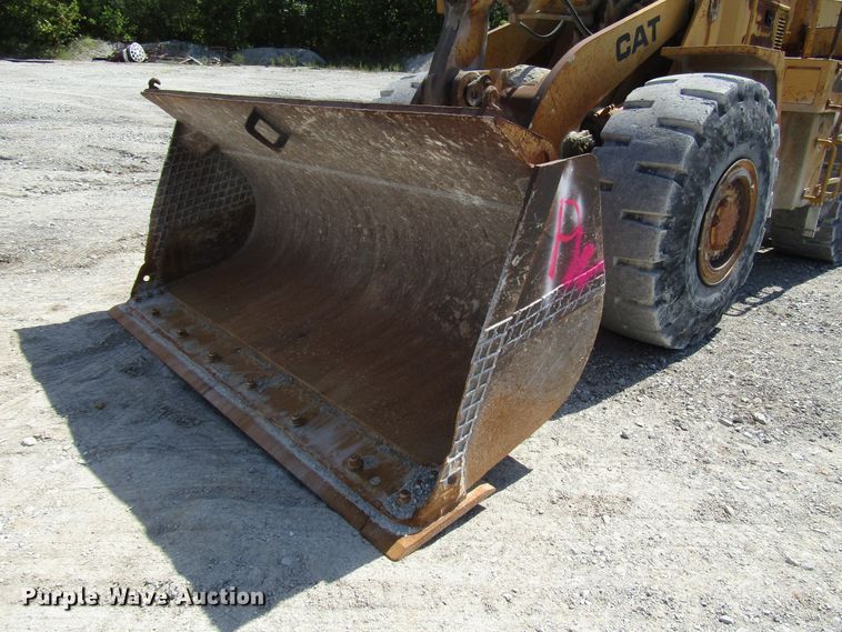 image for item DG8030 1987 Caterpillar 966D wheel loader