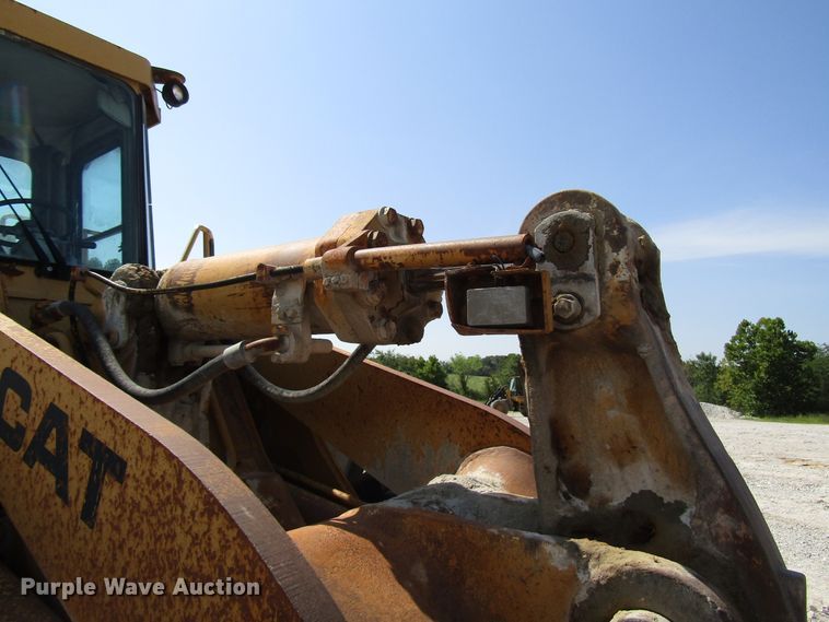 image for item DG8030 1987 Caterpillar 966D wheel loader