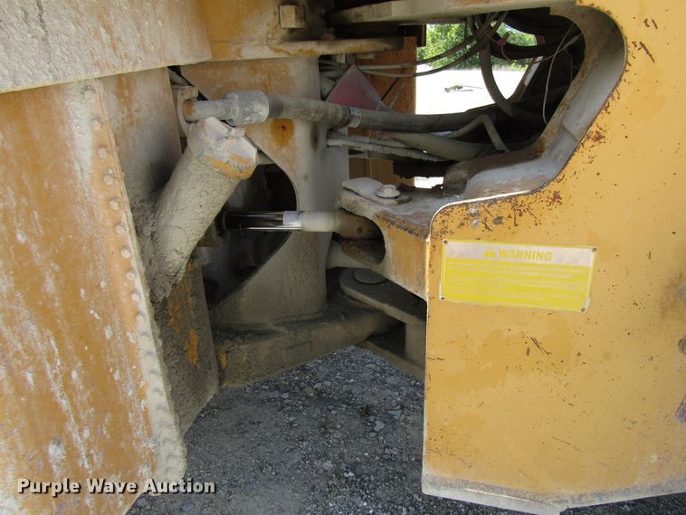 image for item DG8030 1987 Caterpillar 966D wheel loader