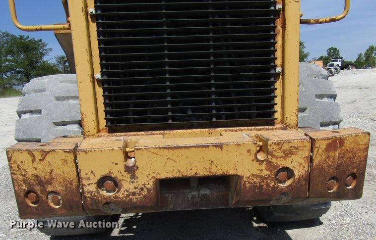 image for item DG8030 1987 Caterpillar 966D wheel loader