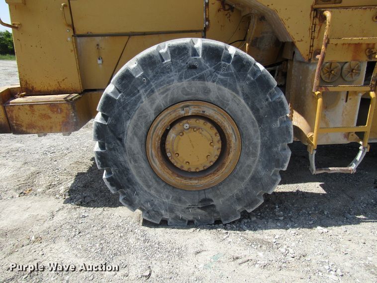 image for item DG8030 1987 Caterpillar 966D wheel loader
