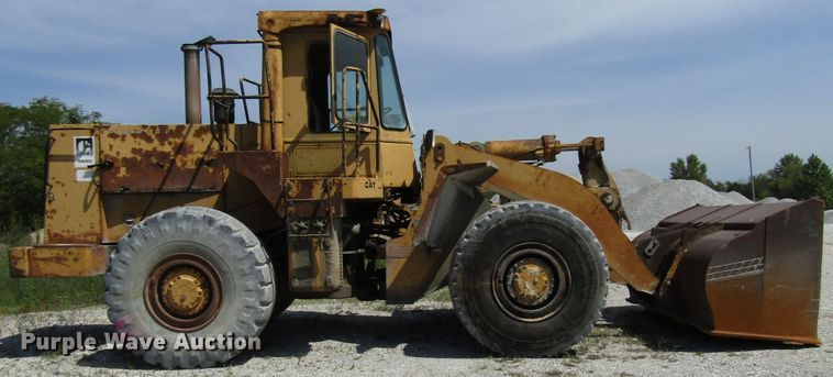 image for item DG8031 1983 Caterpillar 966D wheel loader