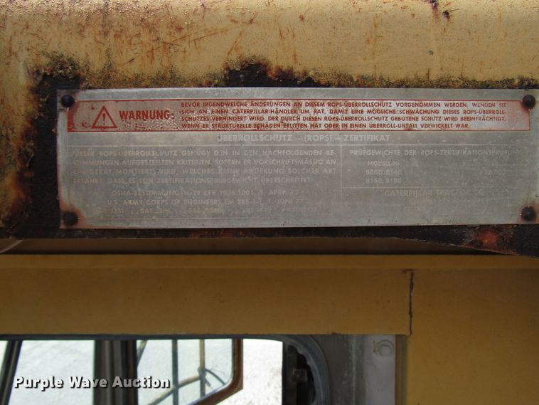 image for item DG8031 1983 Caterpillar 966D wheel loader